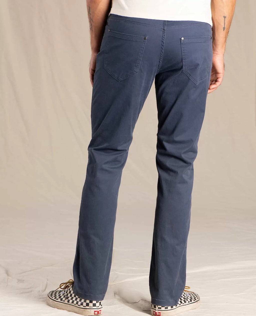 Mission Ridge 5-Pocket Lean Pants in Dark Chino