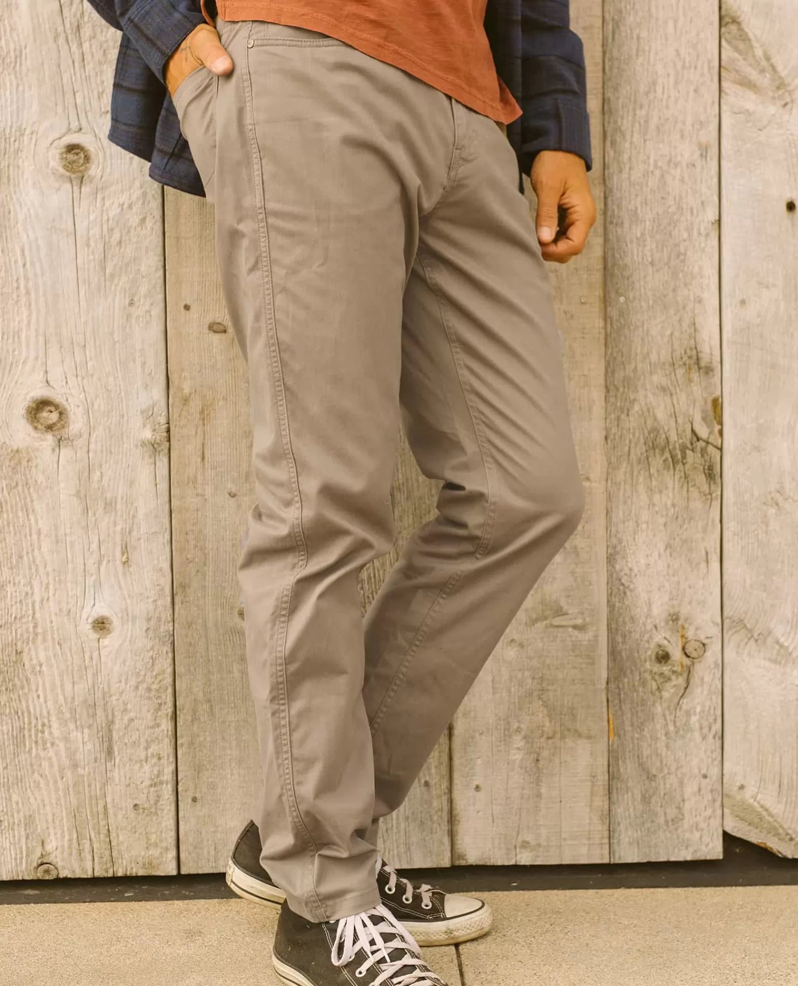 Mission Ridge 5-Pocket Lean Pants in Dark Chino