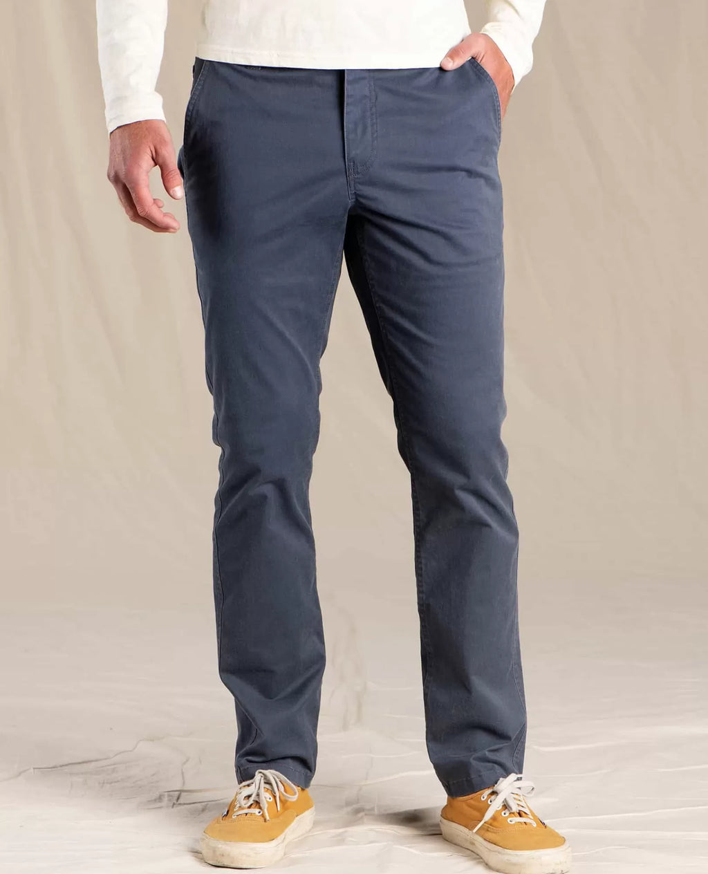 Mission Ridge Lean Pants in Iron Vintage Wash